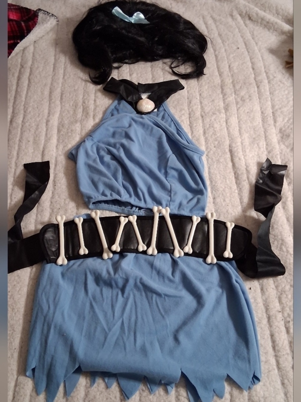 Flintstones Betty Rubble Sassy Adult Halloween Costume set - Picture 2 of 5